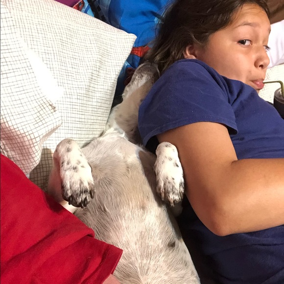 Meet your Posher, Ginny Barajas - Picture 6 of 8